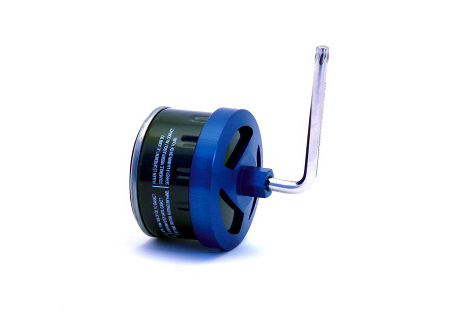 Using a Torx Wrench