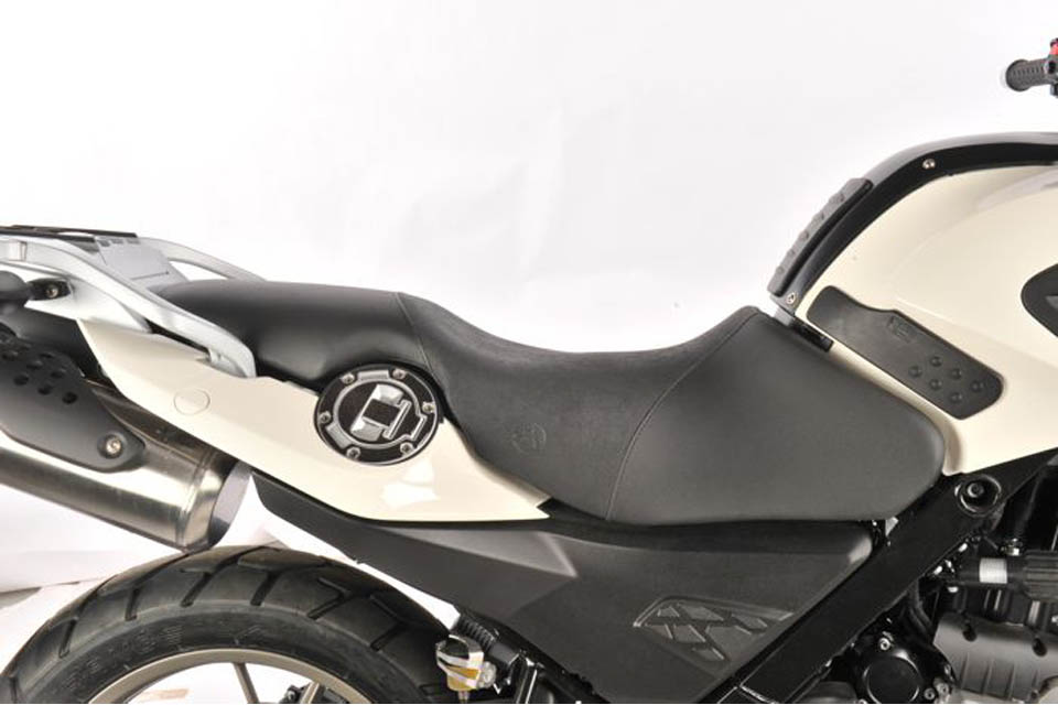 Std. version on G650 GS