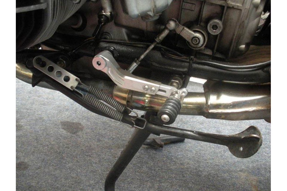 R100GS