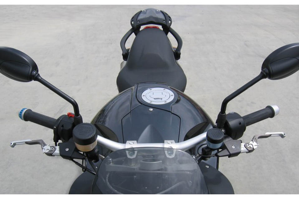 K1200  R
